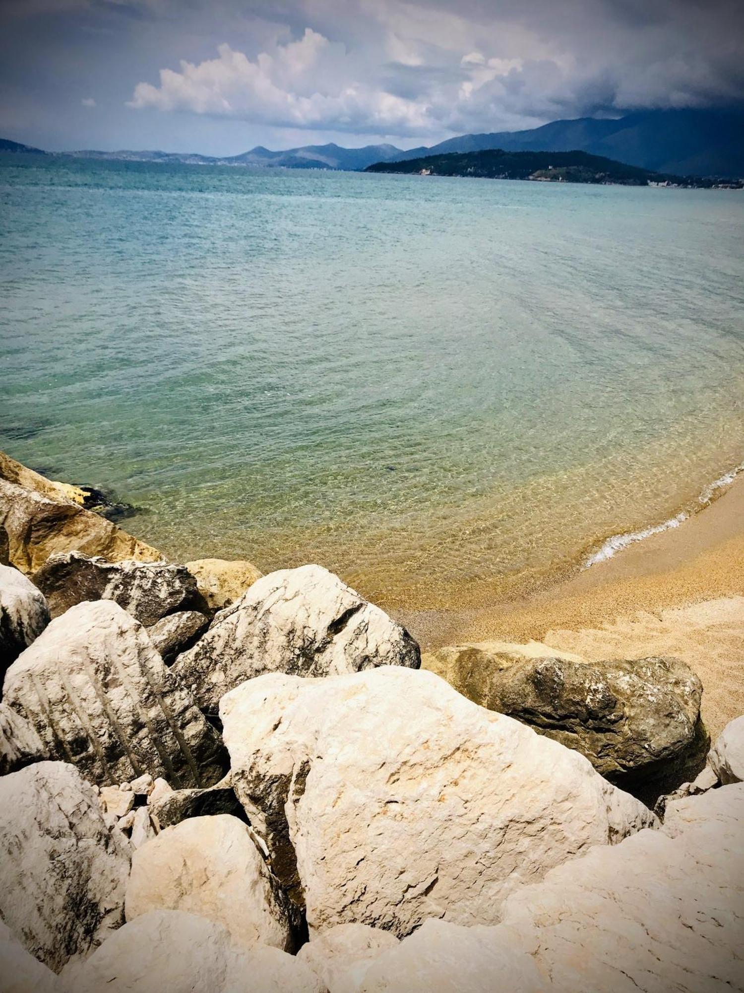 Minturnae Hotel 斯考里 外观 照片