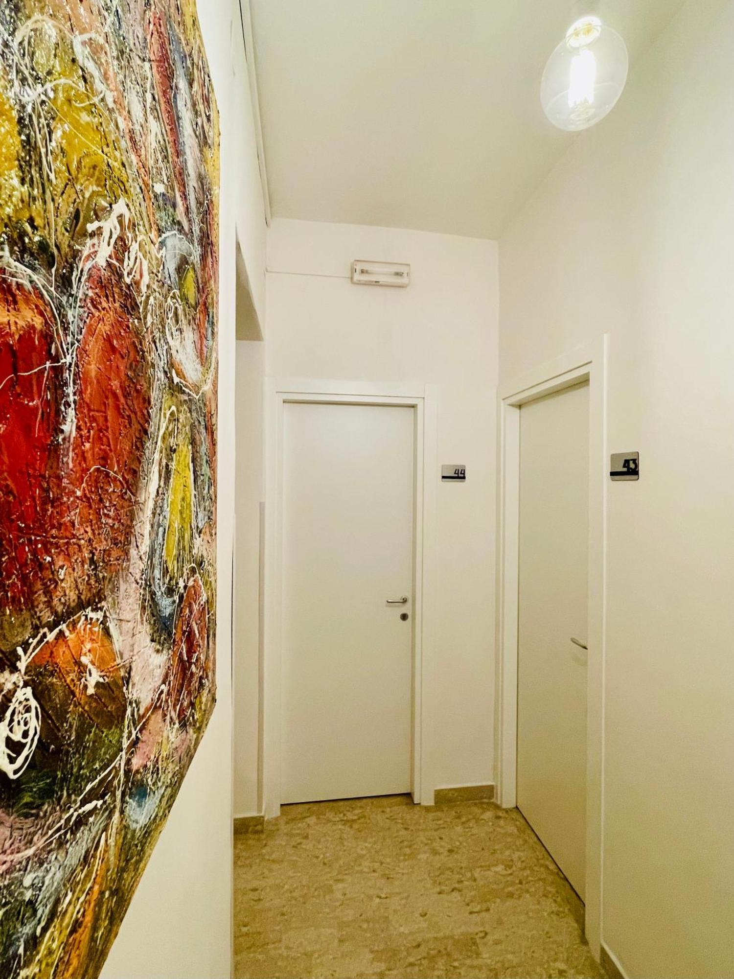 Minturnae Hotel 斯考里 外观 照片